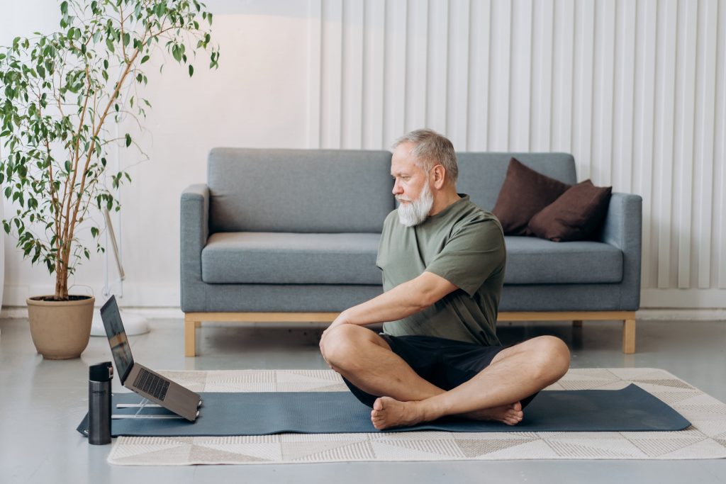Como o pilates pode ajudar a pessoa com osteoporoseComo o pilates pode ajudar a pessoa com osteoporose